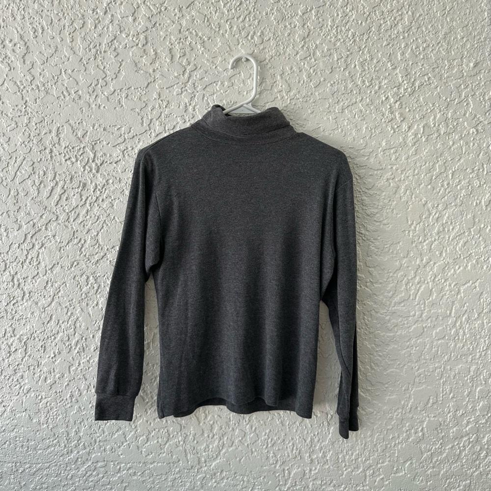 Gray turtleneck